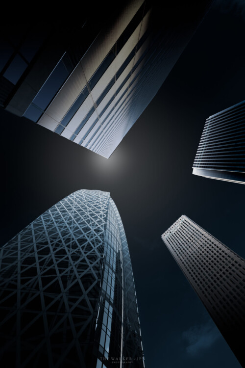 Moonlit skyscrapers - 月夜の摩天楼